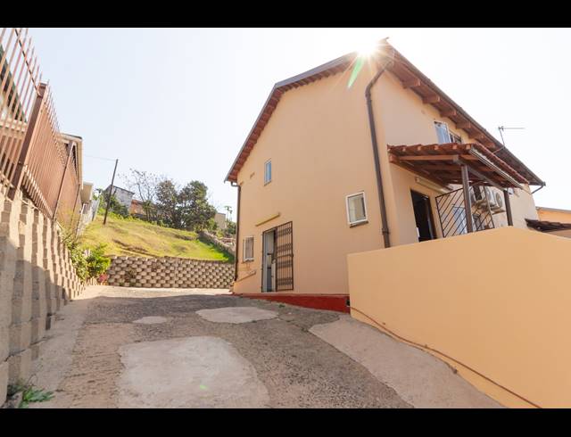 2 BEDROOM HOUSE RENTED IN HAVENSIDE